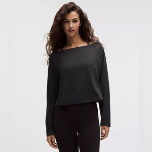 NWT Softy Suedey Relaxed Boatneck Long-Sleeve Shirt (Small)